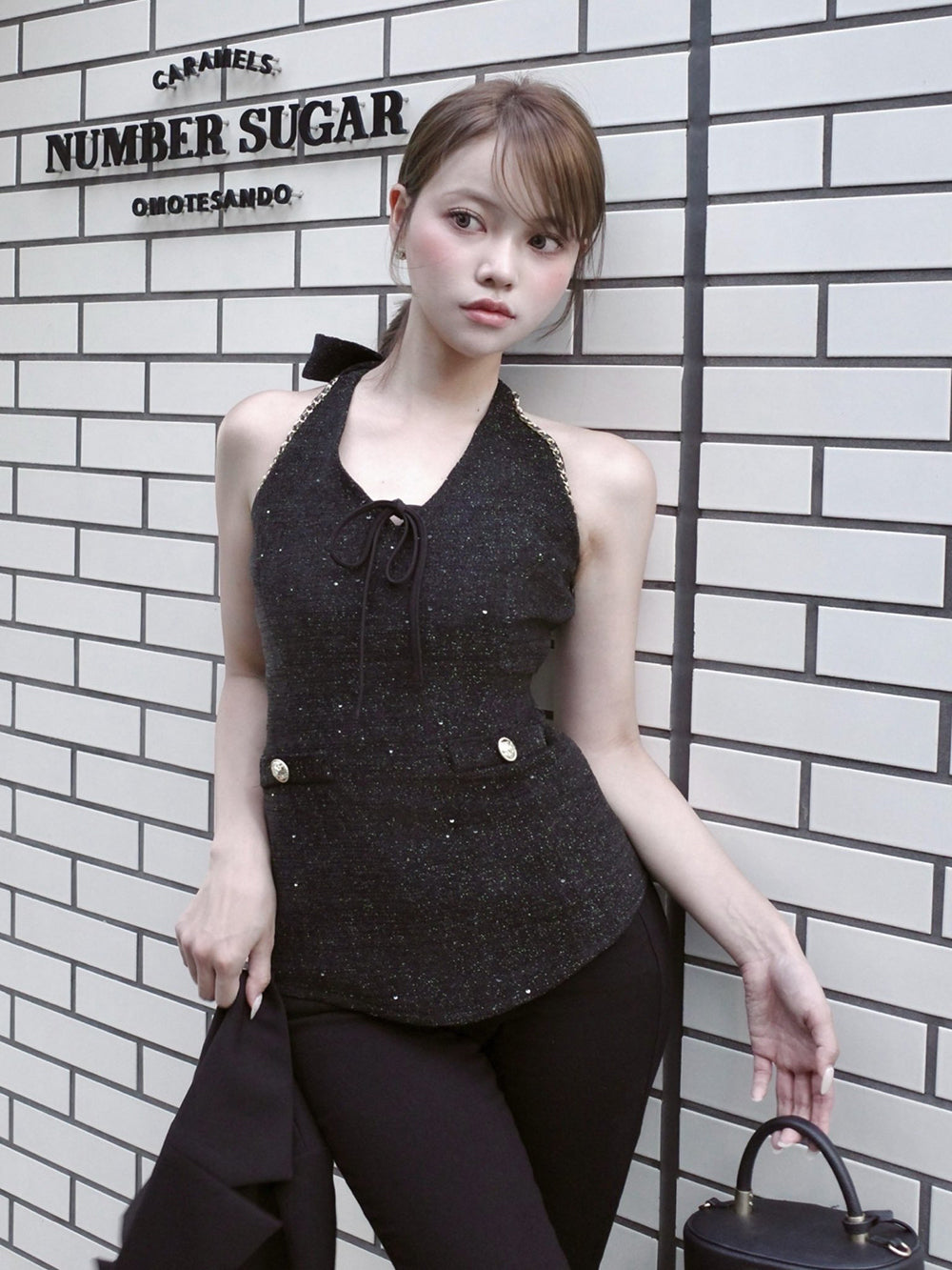 モデル：163cm（着用サイズ：FREE　着用カラー：BLK）
