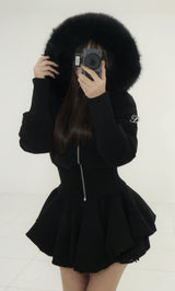 モデル：161cm（着用サイズ：S　着用カラー：BLK）