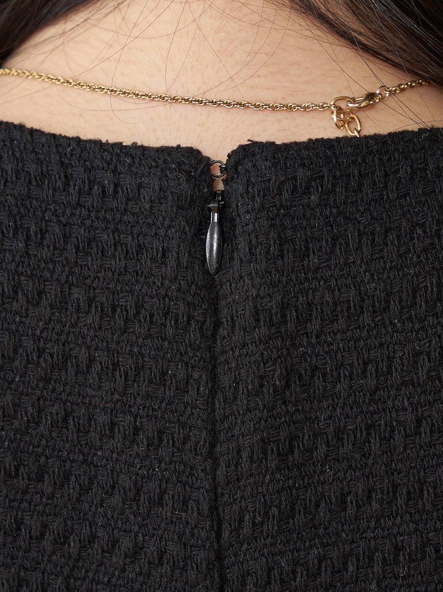 モデル：163cm（着用サイズ：FREE　着用カラー：BLK）