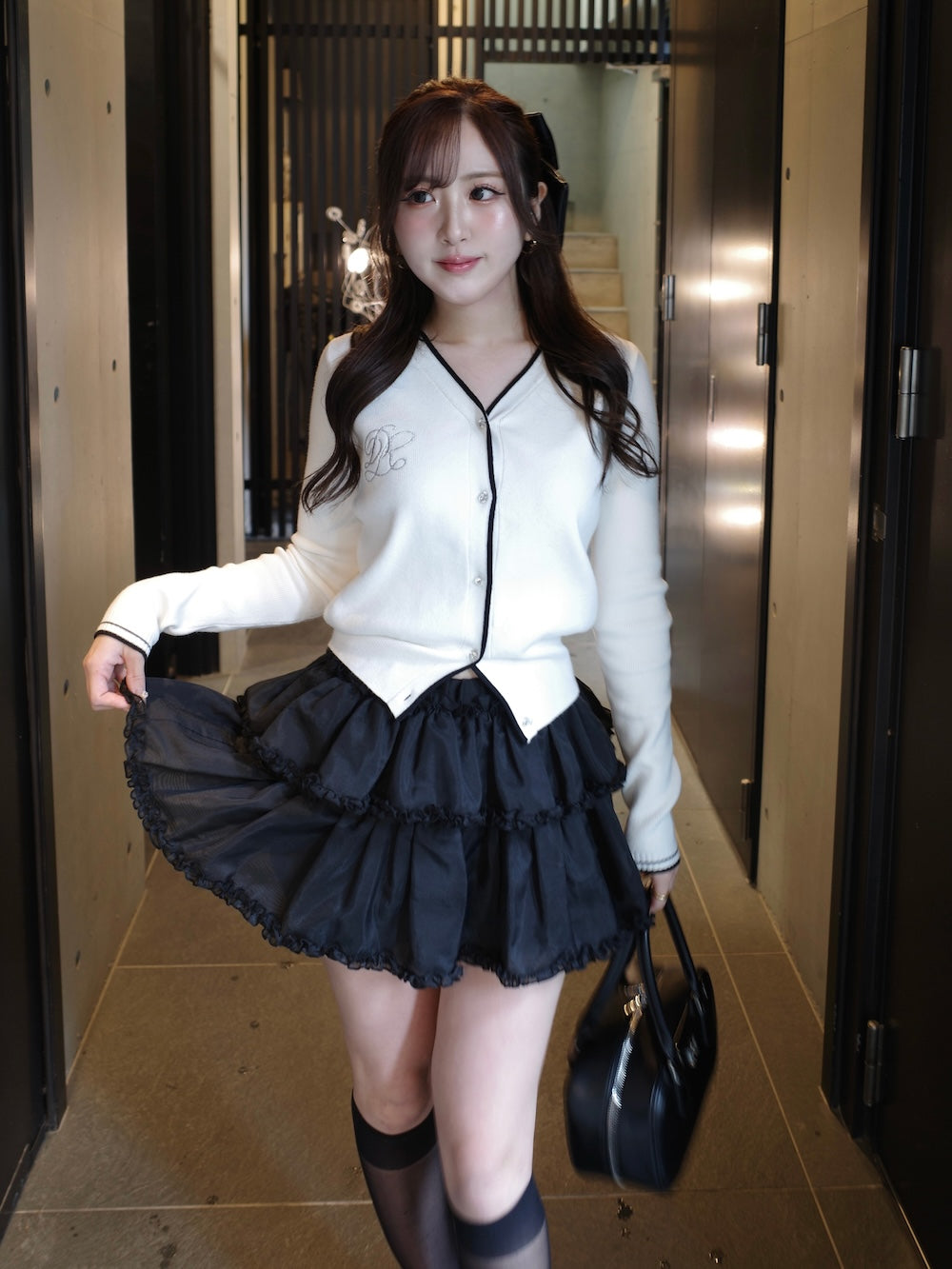 モデル：155cm（着用サイズ：FREE　着用カラー：WHT）