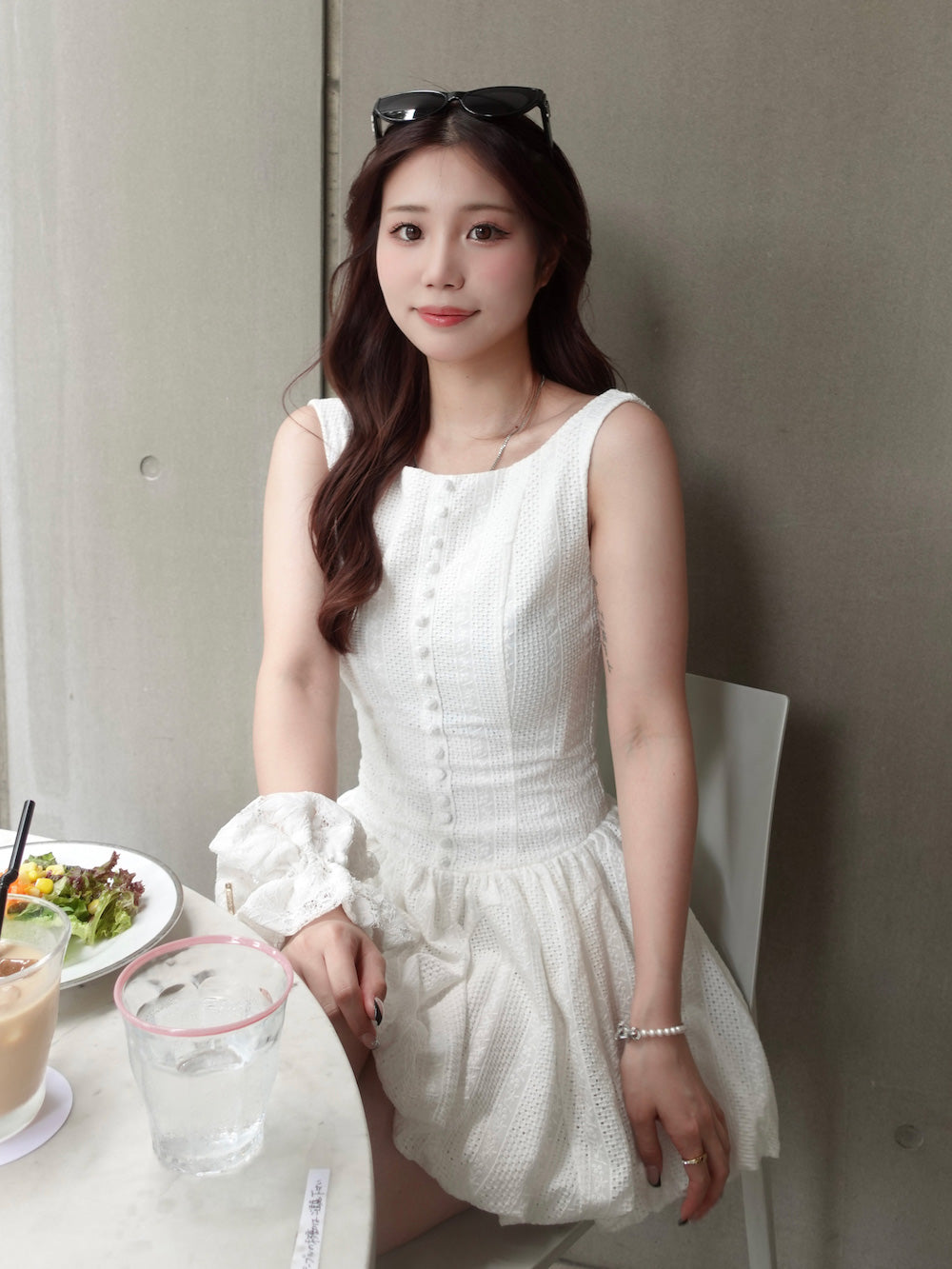 モデル：158cm（着用サイズ：FREE　着用カラー：WHT）