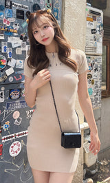 モデル：166cm（着用サイズ：FL　着用カラー：BEG）