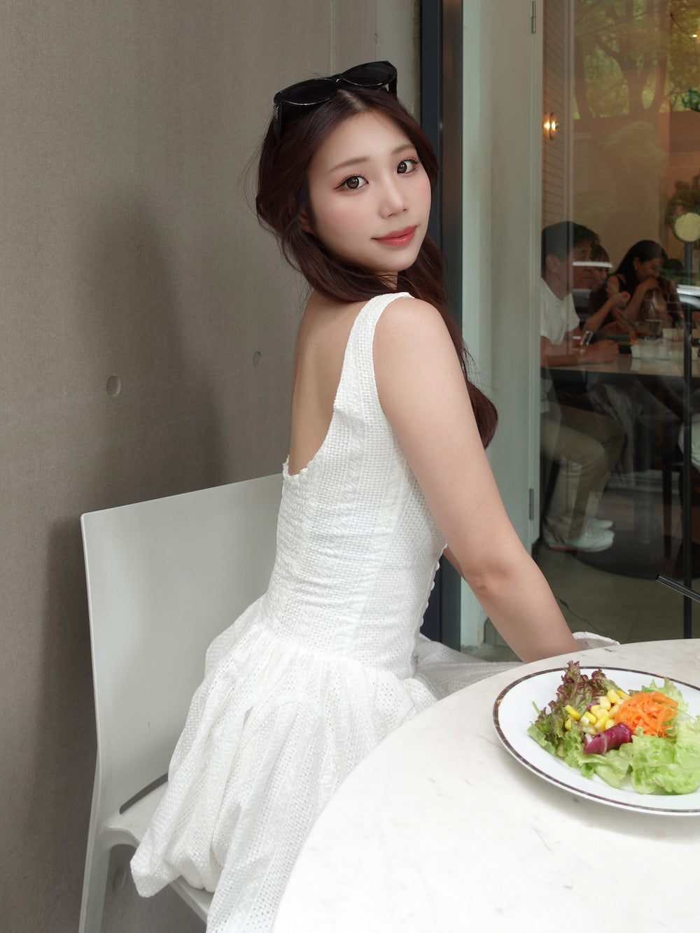 モデル：158cm（着用サイズ：FREE　着用カラー：WHT）