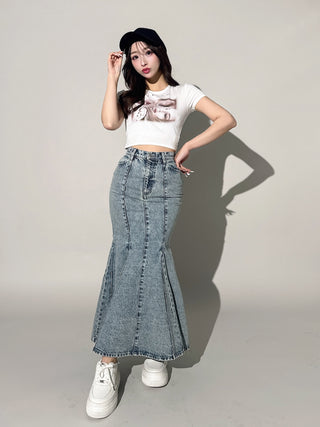 モデル：156cm（着用サイズ：S　着用カラー：I-BLU）