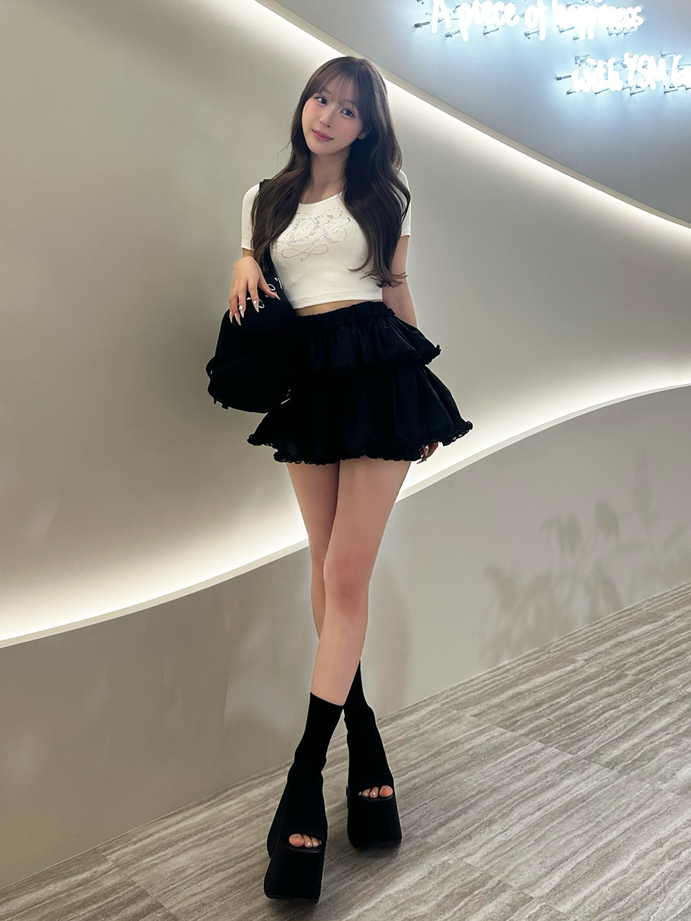 シフォンフリルミニスカート