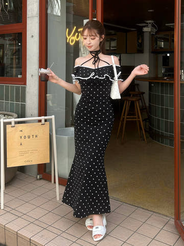 モデル：161cm（着用サイズ：FREE　着用カラー：DOT）
