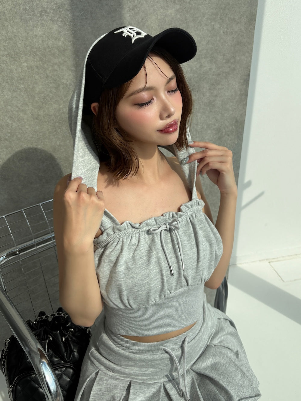 モデル：163cm（着用サイズ：FREE　着用カラー：GRY）
