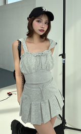 モデル：163cm（着用サイズ：FREE　着用カラー：GRY）
