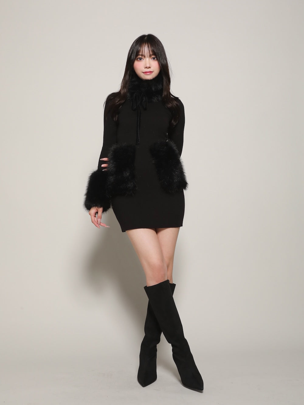 モデル：163cm（着用サイズ：FREE　着用カラー：BLK）