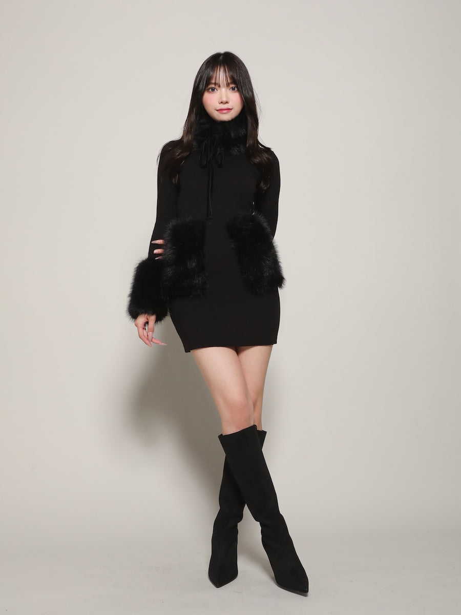 モデル：163cm（着用サイズ：FREE　着用カラー：BLK）