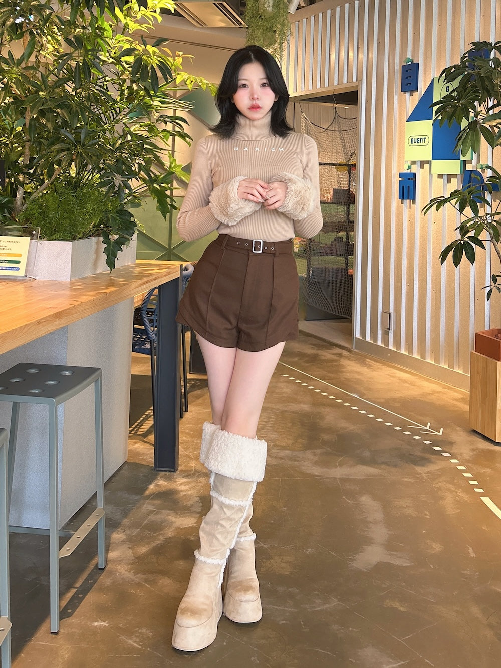 モデル：164cm（着用サイズ：FREE　着用カラー：BEG）