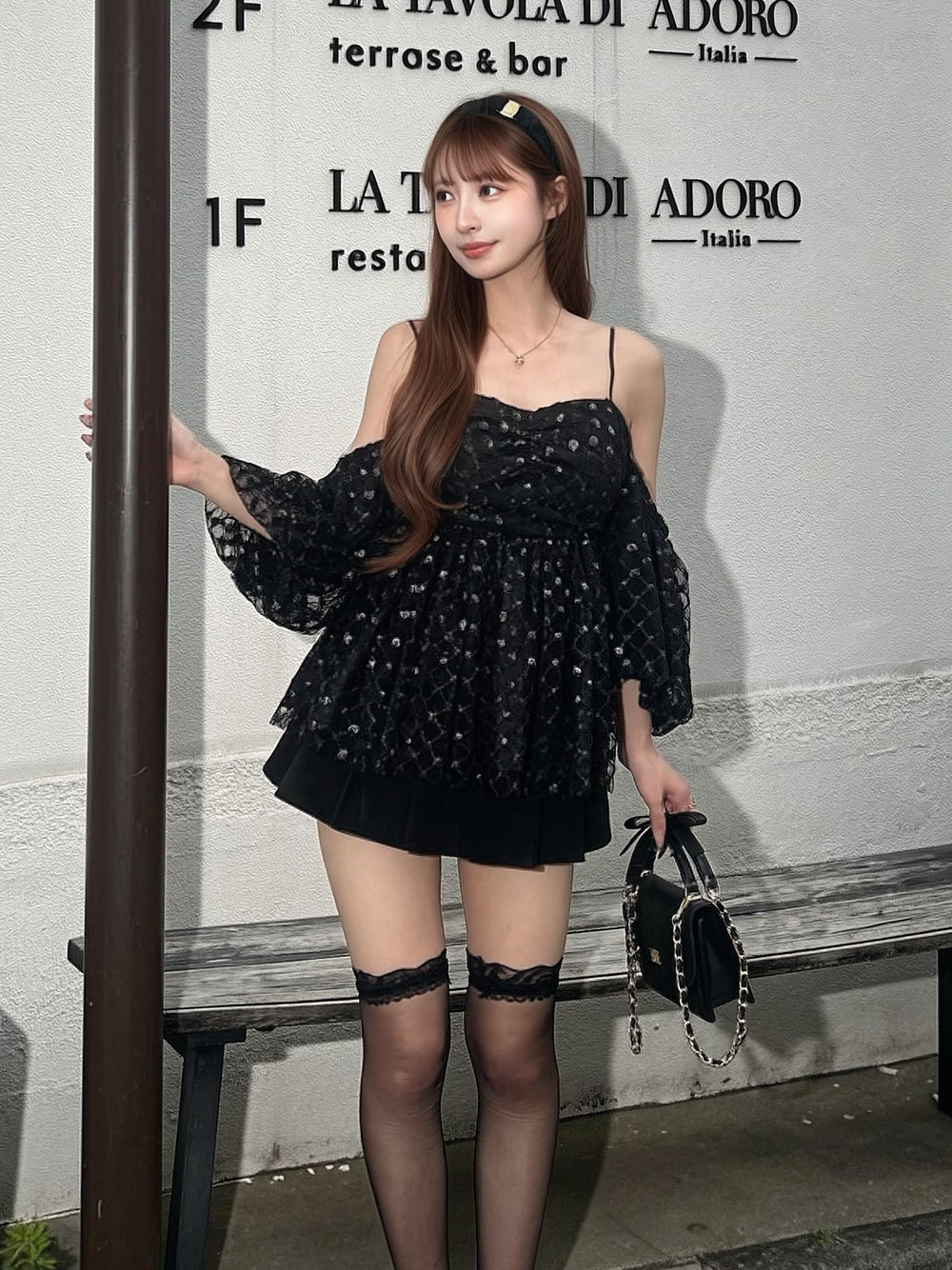 モデル：161cm（着用サイズ：FREE　着用カラー：BLK）