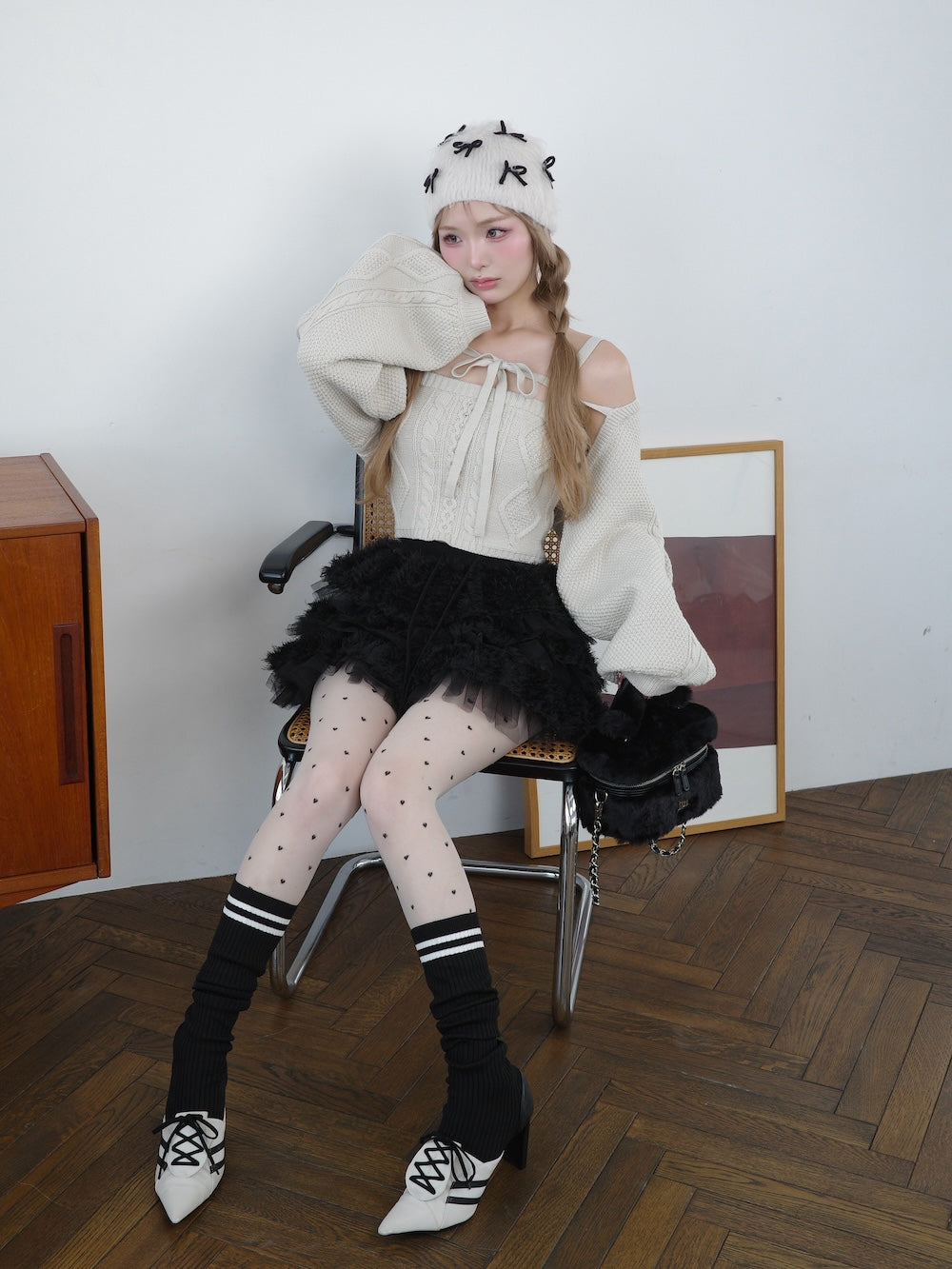 モデル：163cm（着用サイズ：FREE　着用カラー：IVO）