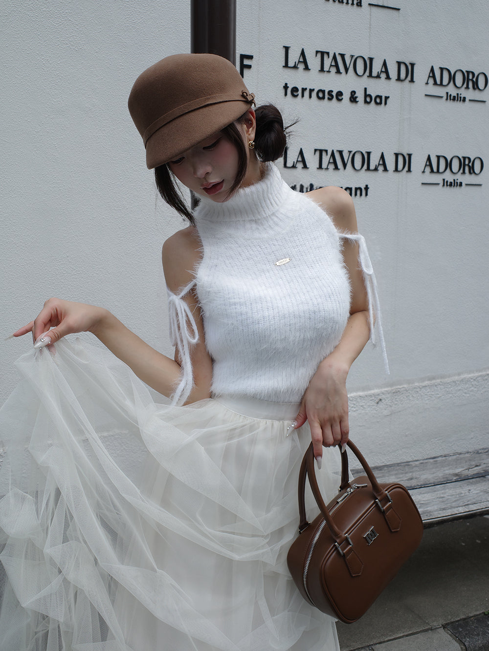 モデル：158cm（着用サイズ：FREE　着用カラー：IVO）