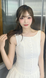 モデル：165cm（着用サイズ：FREE　着用カラー：WHT）
