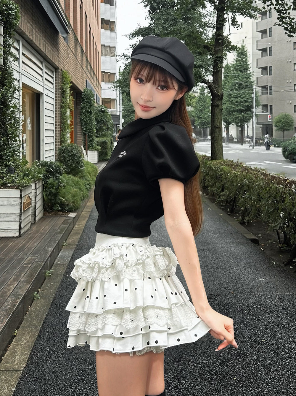 モデル：161cm（着用サイズ：FREE　着用カラー：BLK）