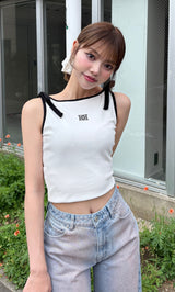 モデル：163cm（着用サイズ：FREE　着用カラー：WHT）