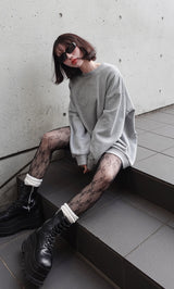 モデル：155cm（着用サイズ：FREE　着用カラー：GRY）