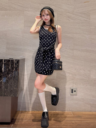 モデル：166cm（着用サイズ：FL　着用カラー：BLK）