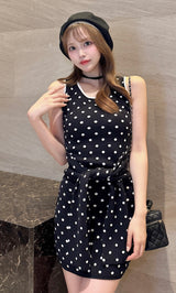 モデル：166cm（着用サイズ：FL　着用カラー：BLK）