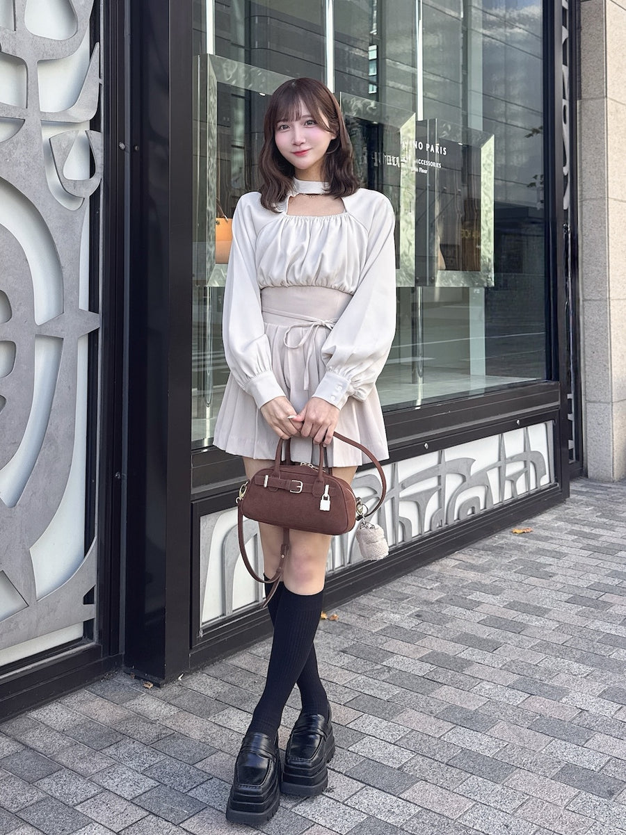 サイズ：L　カラー：BLK