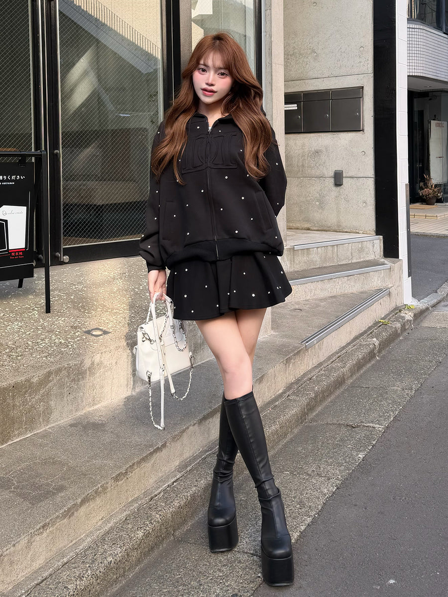 モデル：158cm（着用サイズ：FREE　着用カラー：BLK）