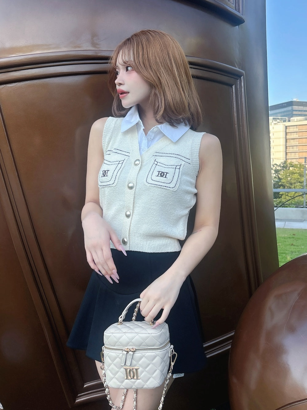モデル：158cm（着用サイズ：FREE　着用カラー：IVO）