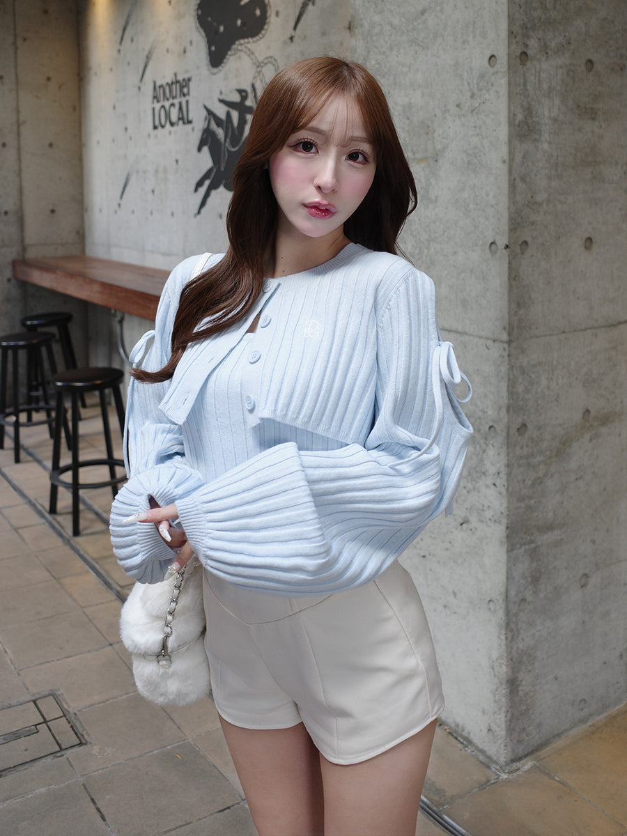 モデル：156cm（着用サイズ：FREE　着用カラー：SAX）