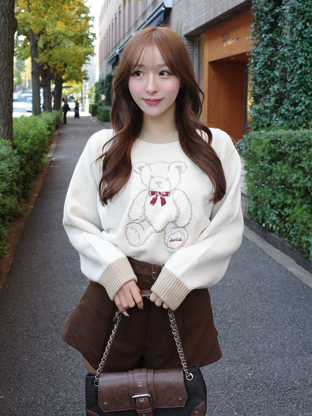 モデル：156cm（着用サイズ：FREE　着用カラー：IVO）