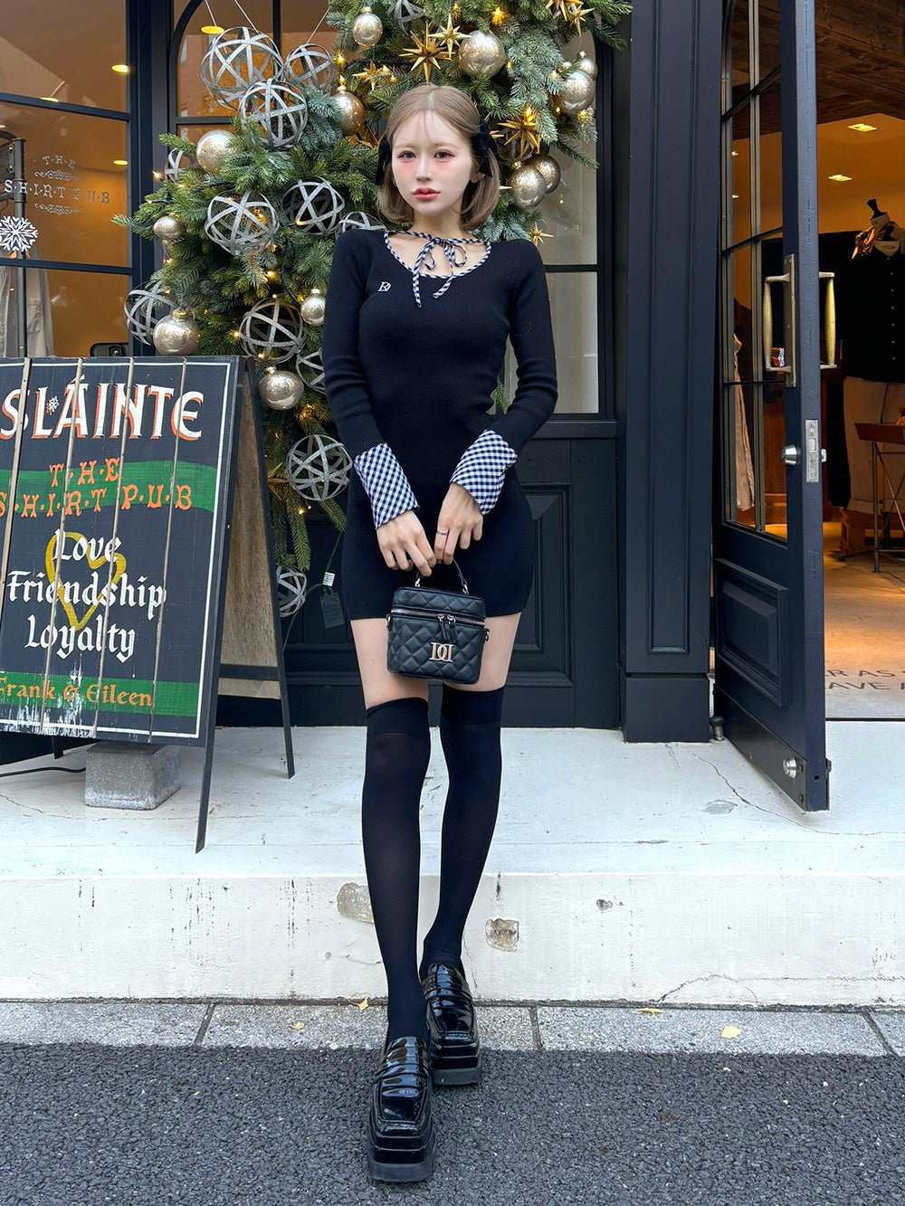 モデル：165cm（着用サイズ：FREE　着用カラー：BLK）