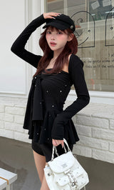 モデル：158cm（着用サイズ：FREE　着用カラー：BLK）