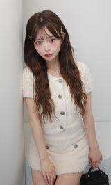 モデル：158cm（着用サイズ：FREE　着用カラー：IVO）