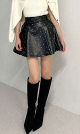 モデル：158cm（着用サイズ：S　着用カラー：BLK）