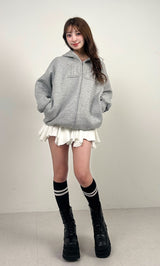 モデル：159cm（着用サイズ：FREE　着用カラー：WHT）