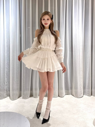 モデル：165cm（着用サイズ：FREE　着用カラー：WHT）