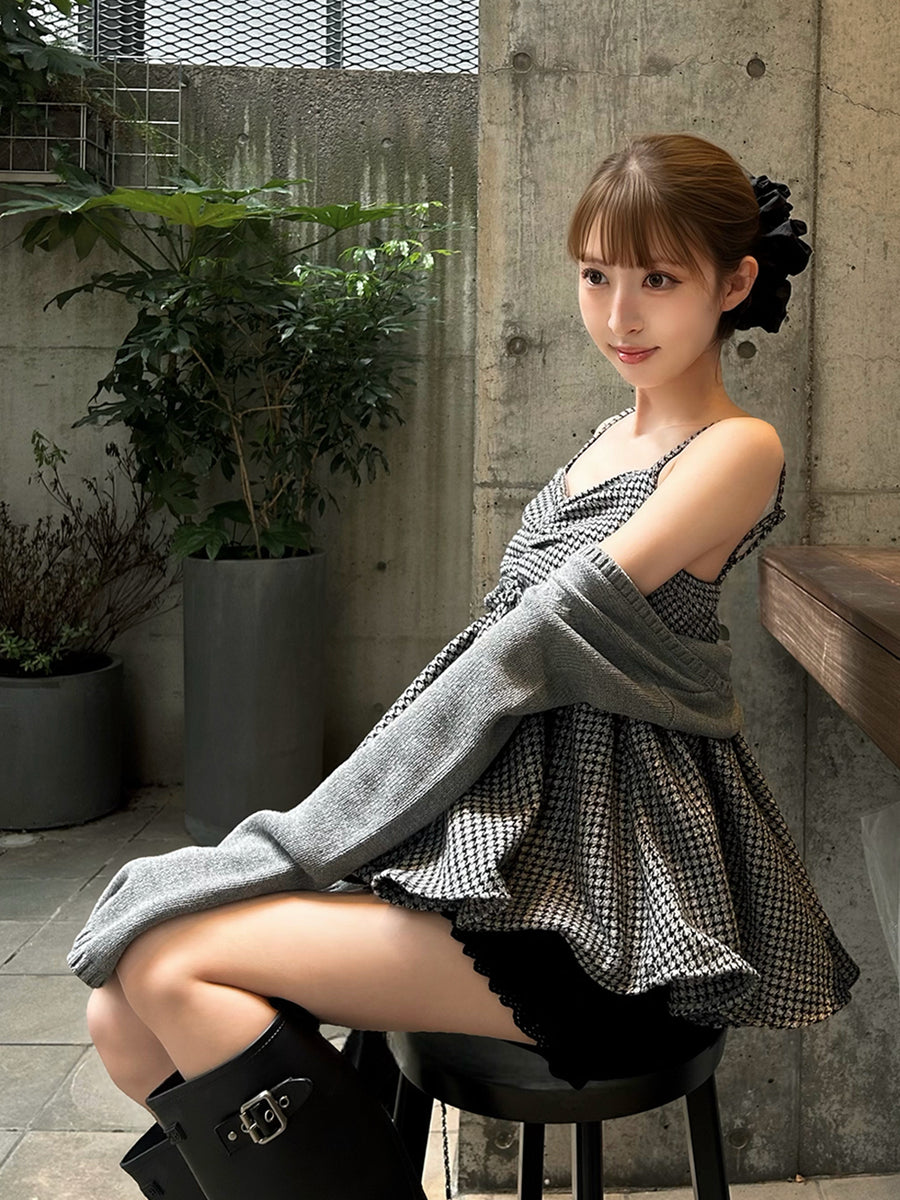 モデル：161cm（着用サイズ：FREE　着用カラー：GRY）