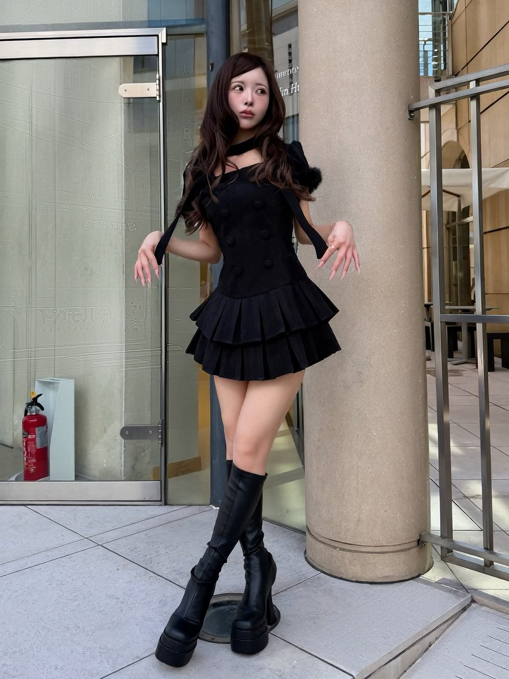モデル：158cm（着用サイズ：FREE　着用カラー：BLK）
