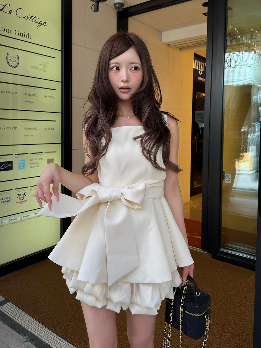 モデル：158cm（着用サイズ：FREE　着用カラー：IVO）