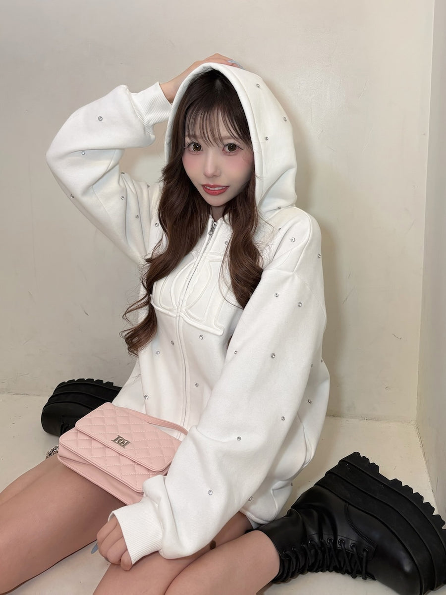 モデル：161cm（着用サイズ：FREE　着用カラー：WHT）