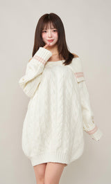 モデル：158cm（着用サイズ：FREE　着用カラー：WHT）