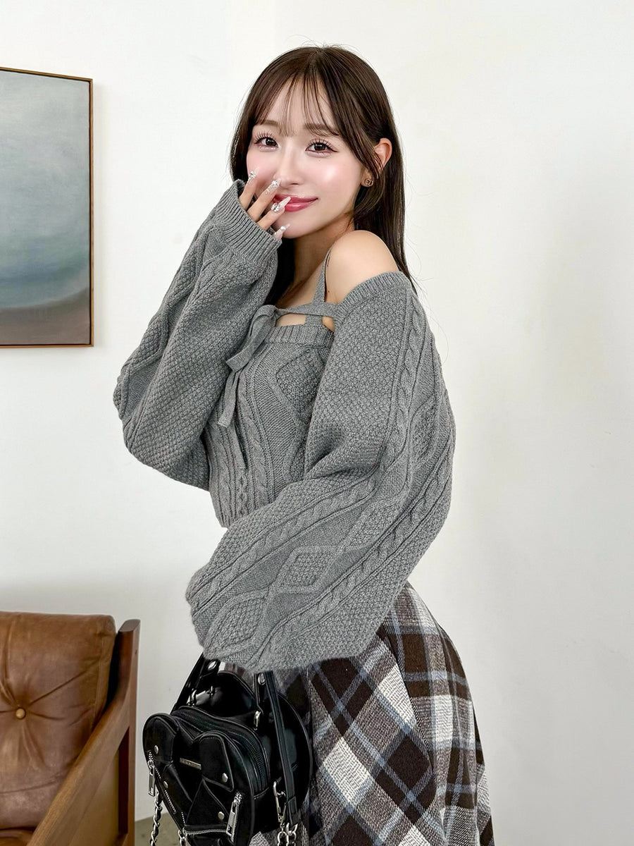 モデル：156cm（着用サイズ：FREE　着用カラー：GRY）