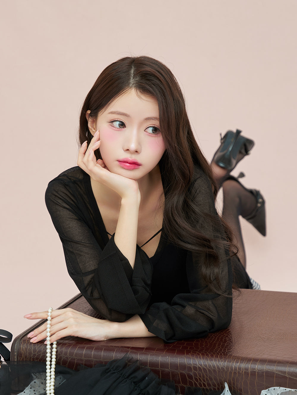 モデル：164cm（着用サイズ：FREE　着用カラー：BLK）