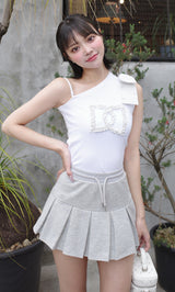 モデル：163cm（着用サイズ：FREE　着用カラー：WHT）