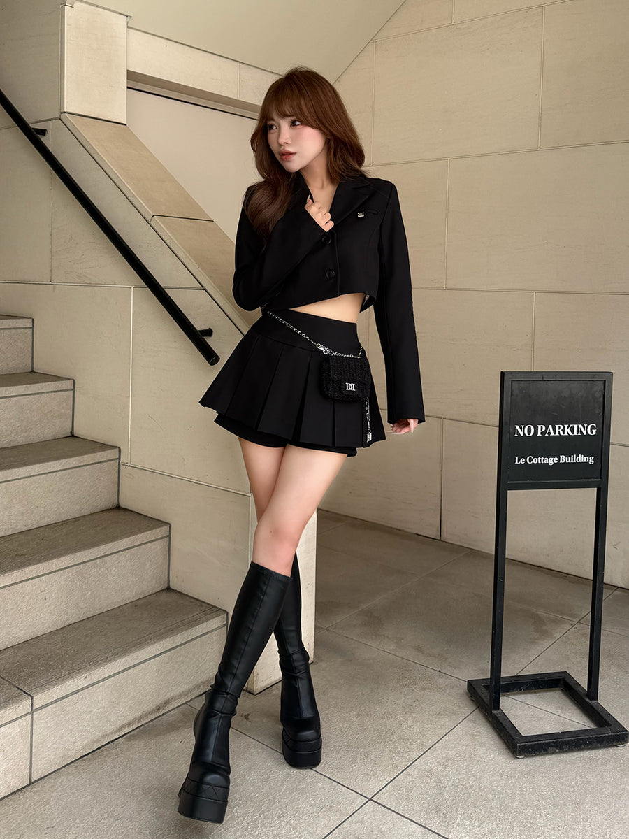 モデル：158cm（着用サイズ：S　着用カラー：BLK）
