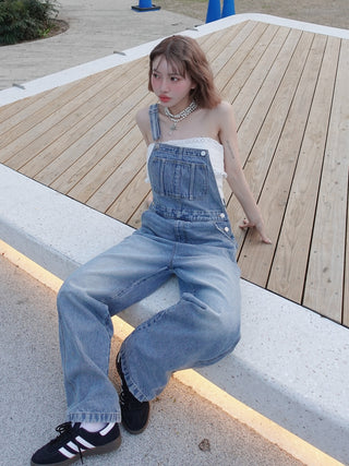 モデル：155cm（着用サイズ：S　着用カラー：BLU）