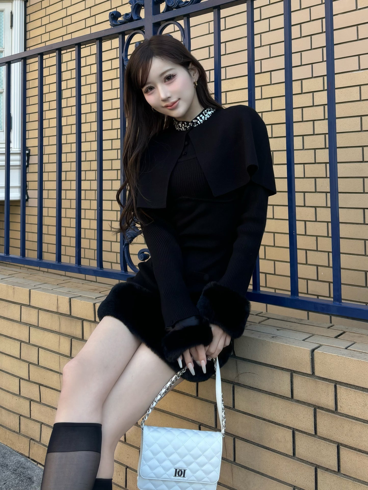 モデル：165cm（着用サイズ：FREE　着用カラー：BLK）