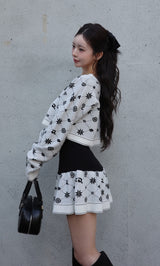 モデル：158cm（着用サイズ：FREE　着用カラー：WHT）