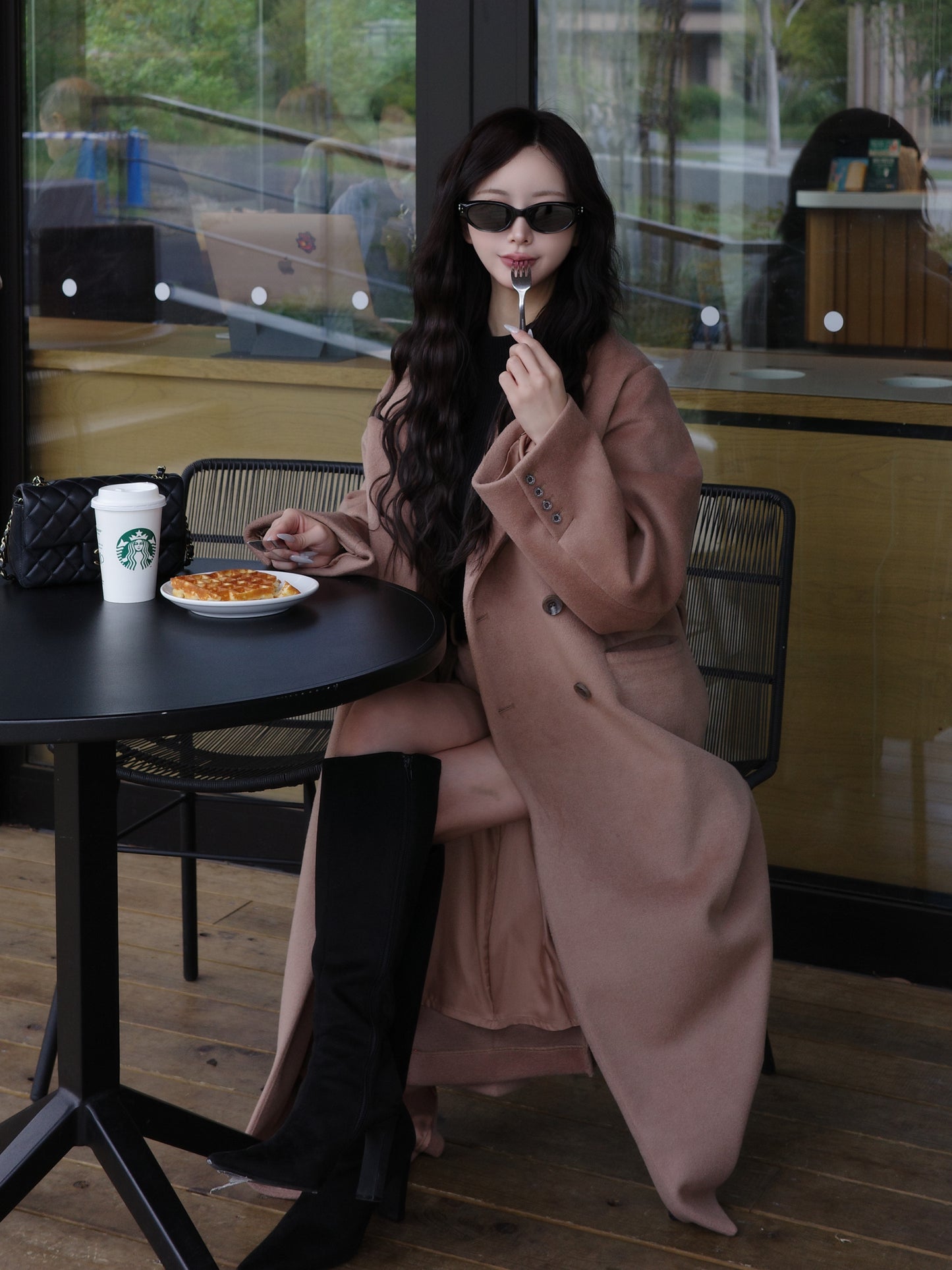 モデル：158cm（着用サイズ：FREE　着用カラー：CAM）