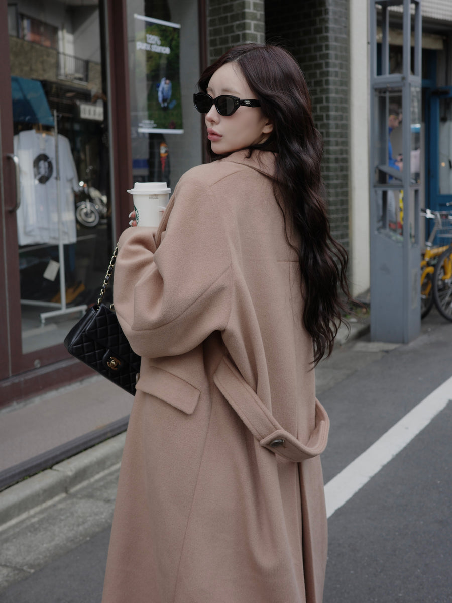 モデル：158cm（着用サイズ：FREE　着用カラー：CAM）