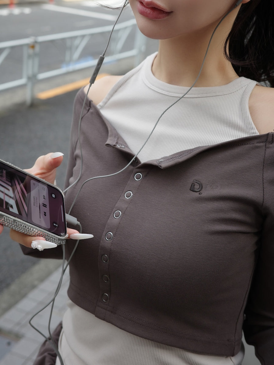 モデル：158cm（着用サイズ：FREE　着用カラー：C-GRY）